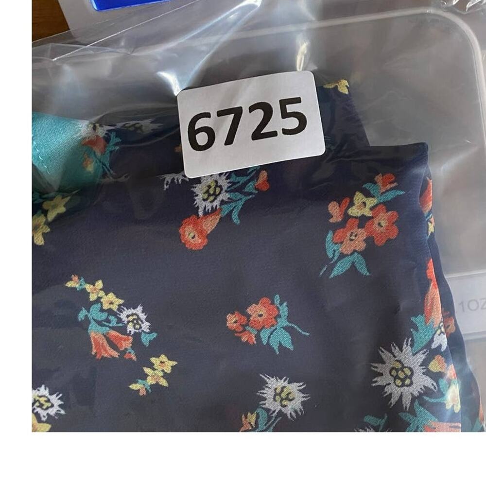 Max Studio Womens Medium Polyester Lined Blue Floral Top Tie Neck - Picture 13 of 13